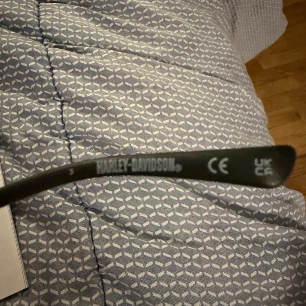 Harley-Davidson Black Rectangular Sunglasses - Picture 8 of 9